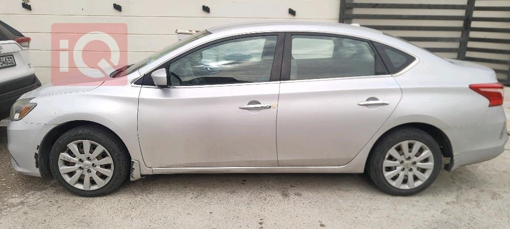 نيسان سنترا